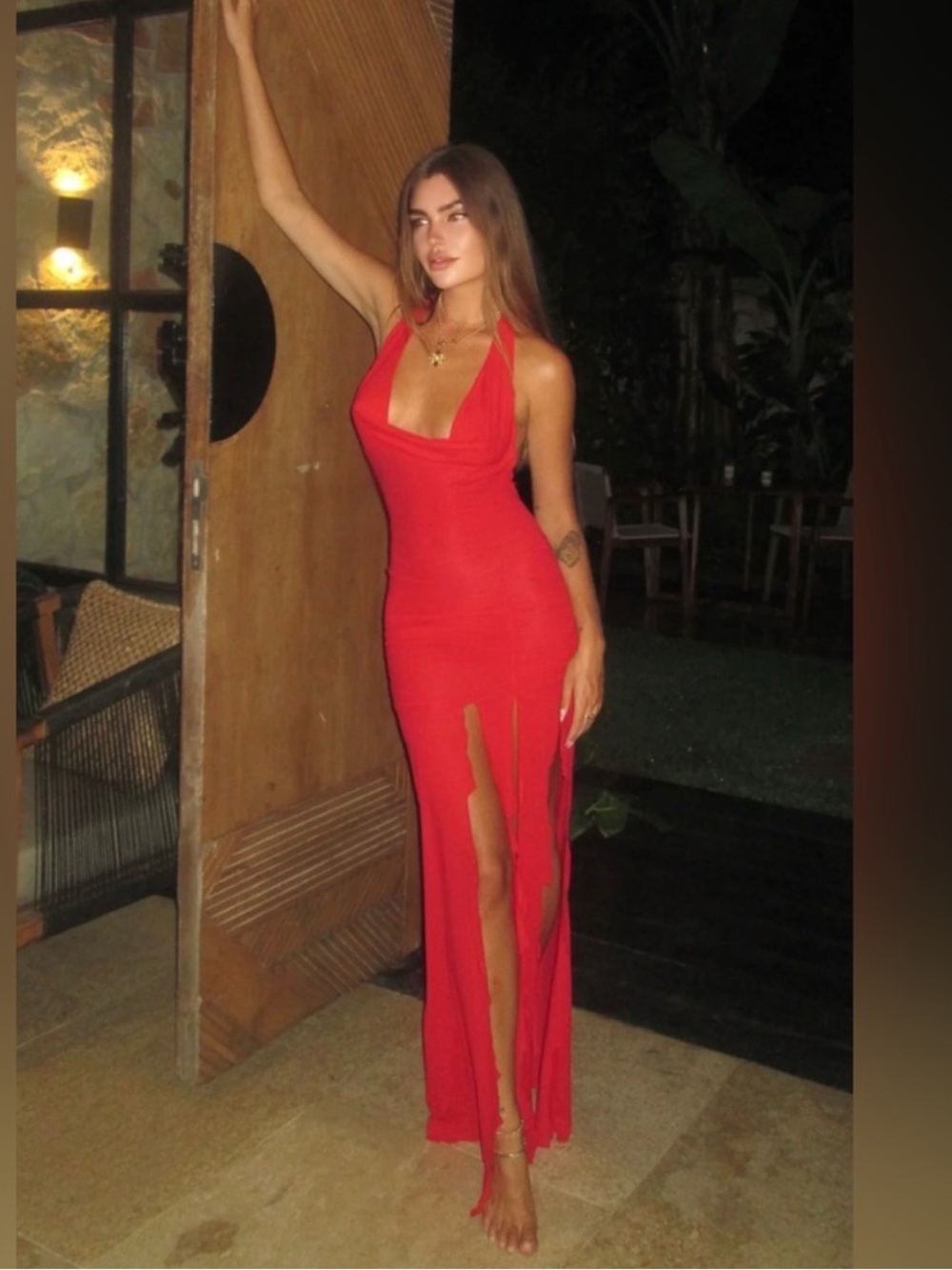 Indah Jlo gown in hibiscus 🌺